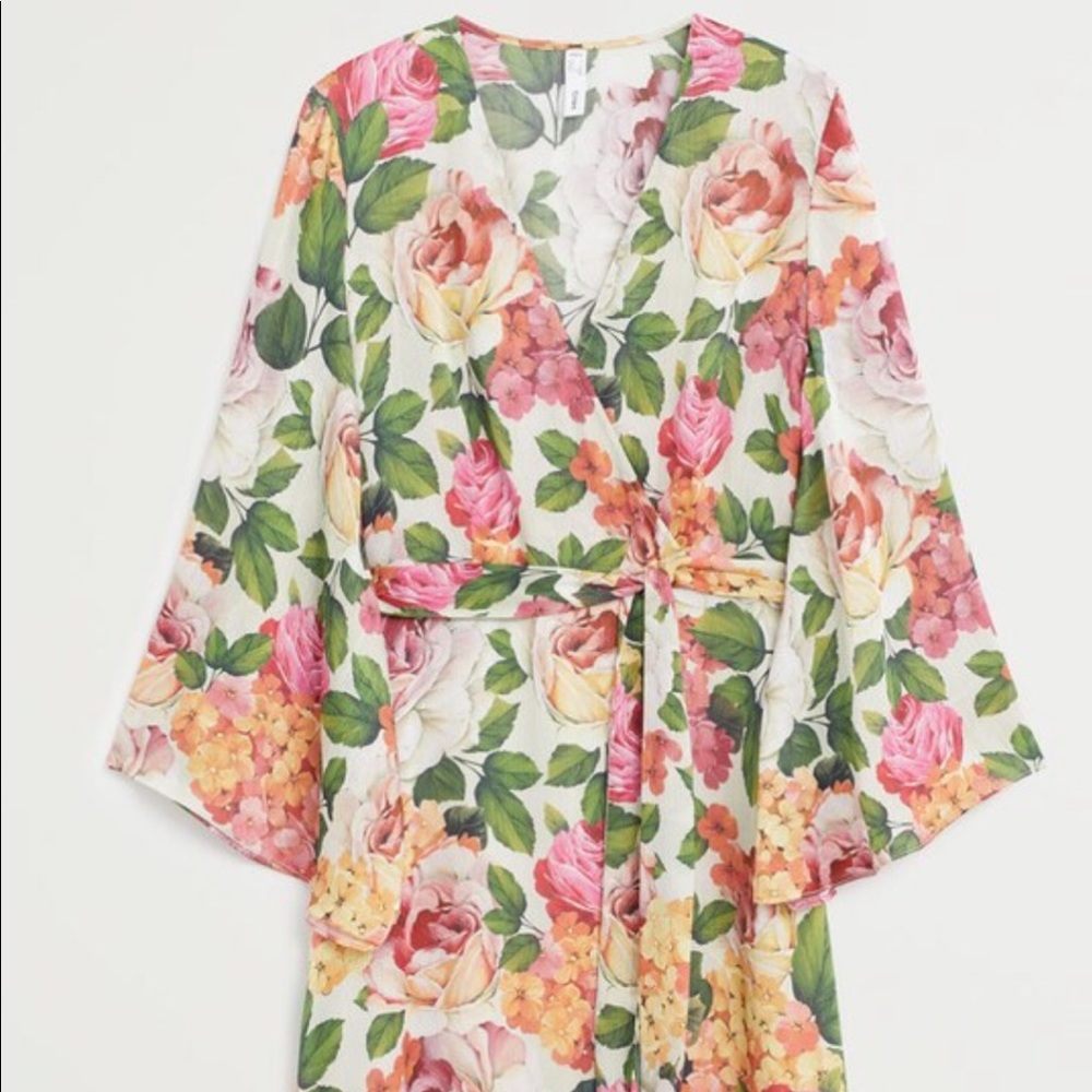 Beautiful brand new mango dress!